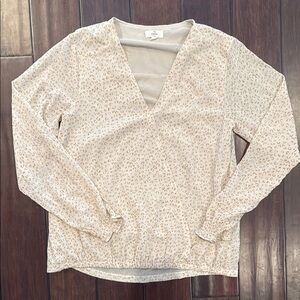 Entro Cream Leopard Print Faux Wrap Blouse Size Small